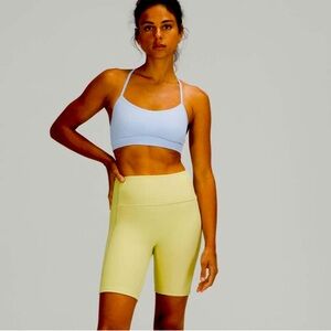 NWOT Lululemon Ribbed Contour High Rise Bike Shorts in Dew Green, size 4